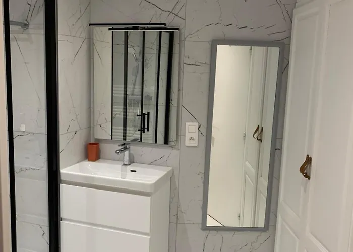 Cap Esterel Fh Avec Jardin Clos Privatif -vue -piscine Chauffee 04 Avril &01 Novembre - Raphael Lejlighed Saint-Raphaël