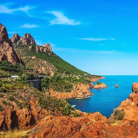 Appartement French Days Cap Esterel Fh007 Jardin Privatif Et Cloture ,vue Mer,piscines , Parking Couvert,coup De Coeur