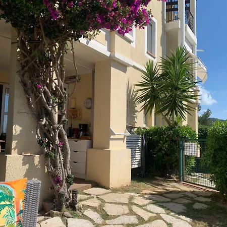 Appartamento Résidence Club Avec Piscine Chauffée Et Animations -appartement 2 Pièces En Rez De Jardin Privatif Et Clôturé-parking Couvert- Climatisation -piscines- Domaine Du Cap Estérel Raphaël Saint-Raphaël