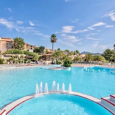 Résidence Club Avec Piscine Chauffée Et Animations -appartement 2 Pièces En Rez De Jardin Privatif Et Clôturé-parking Couvert- Climatisation -piscines- Domaine Du Cap Estérel Raphaël Appartamento