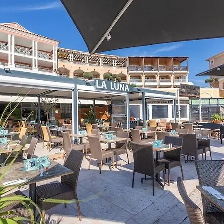 Résidence Club Avec Piscine Chauffée Et Animations -appartement 2 Pièces En Rez De Jardin Privatif Et Clôturé-parking Couvert- Climatisation -piscines- Domaine Du Cap Estérel Raphaël * Saint-Raphaël