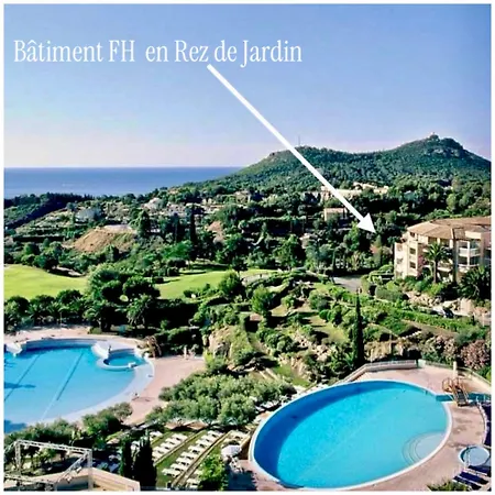 Fh Premium Genius Le Jardin Sur La Clos -parking -piscine Chauffee 04 Avril &01 Novembre - Raphael Cap Esterel アパート