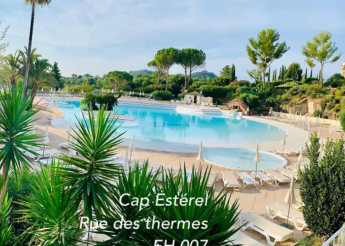 -résidence En Rez De Jardin Avec Piscine Chauffée Du 04 Avril Au 01 Novembre -parking - Climatisation - Domaine Du Cap Estérel Raphaël Apartamento Saint-Raphaël