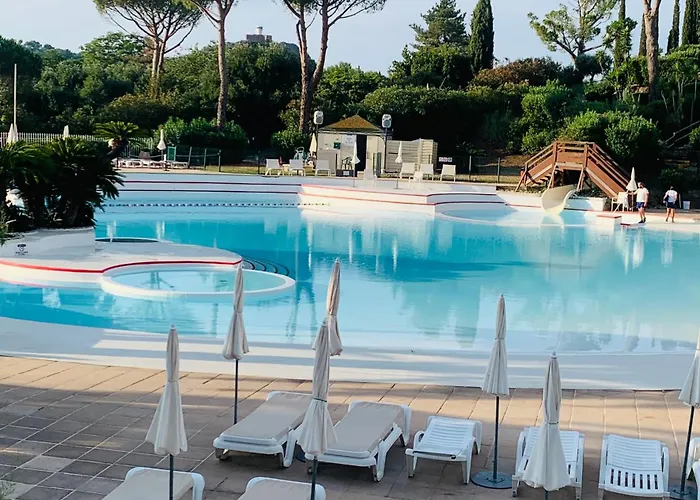 Cap Esterel Fh Avec Jardin Clos Privatif -vue -piscine Chauffee 04 Avril &01 Novembre - Raphael アパート